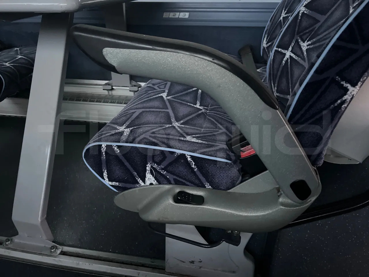 Двухэтажный автобус Neoplan Skyliner: фото 37