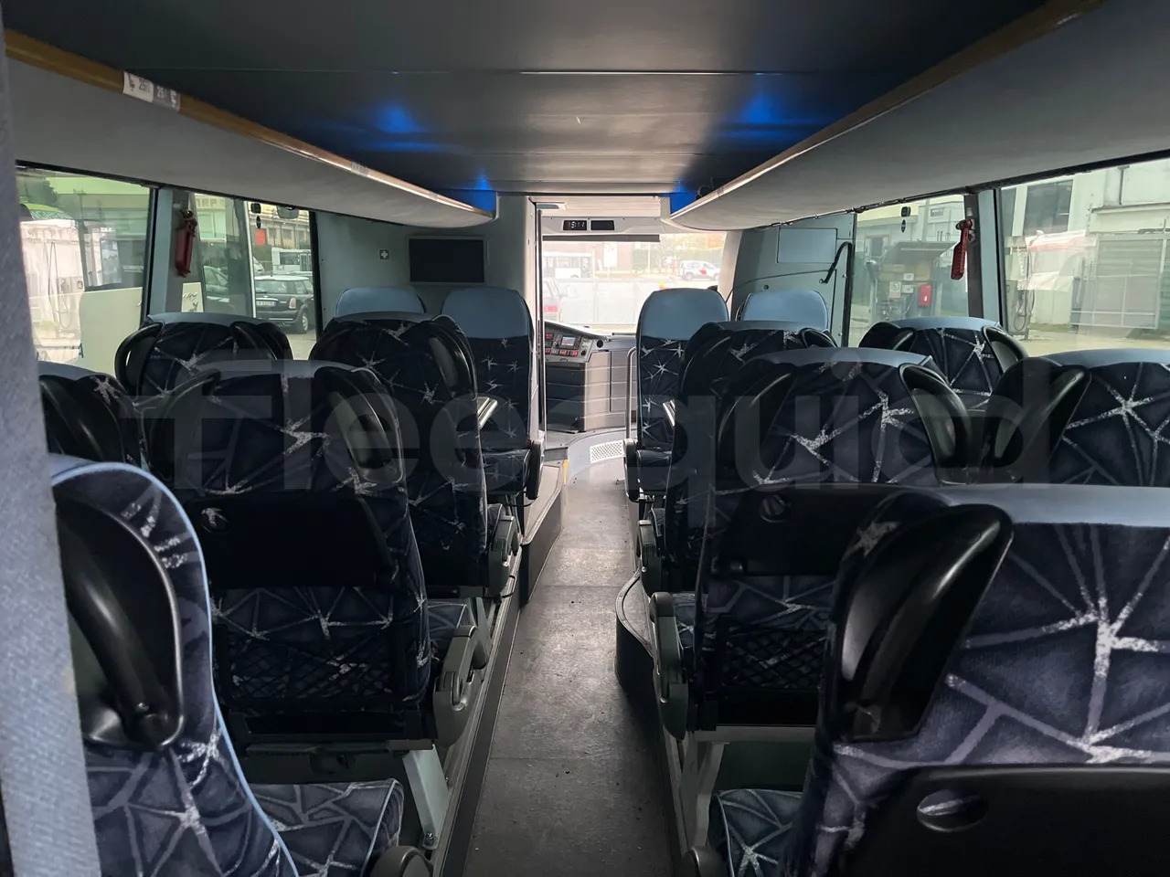 Двухэтажный автобус Neoplan Skyliner: фото 31