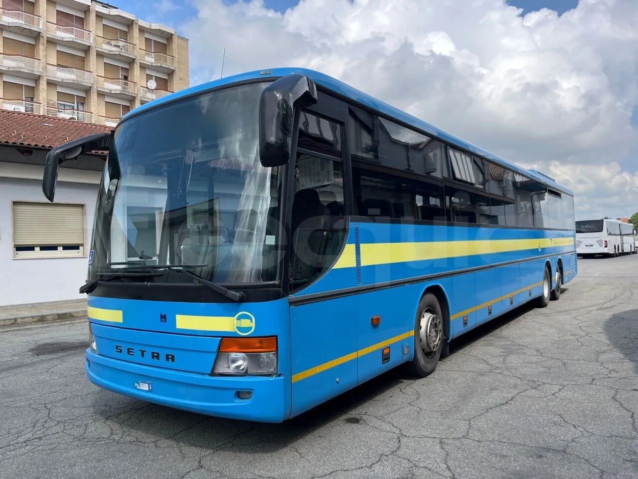 Setra S319 - Пригородный автобус: фото 2 Setra S319 - Пригородный автобус: фото 2