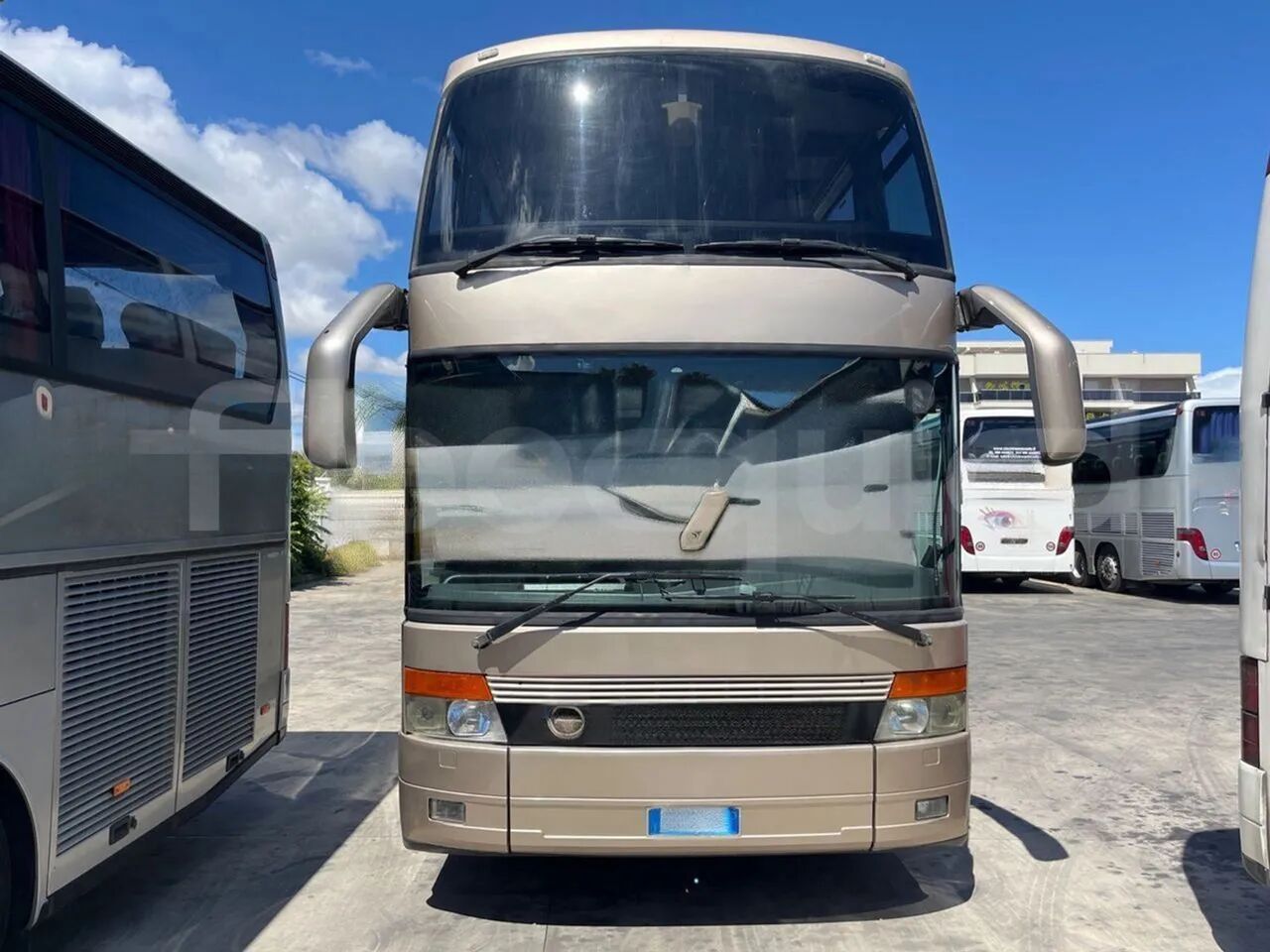 Setra S328 - Туристический автобус: фото 1 Setra S328 - Туристический автобус: фото 1