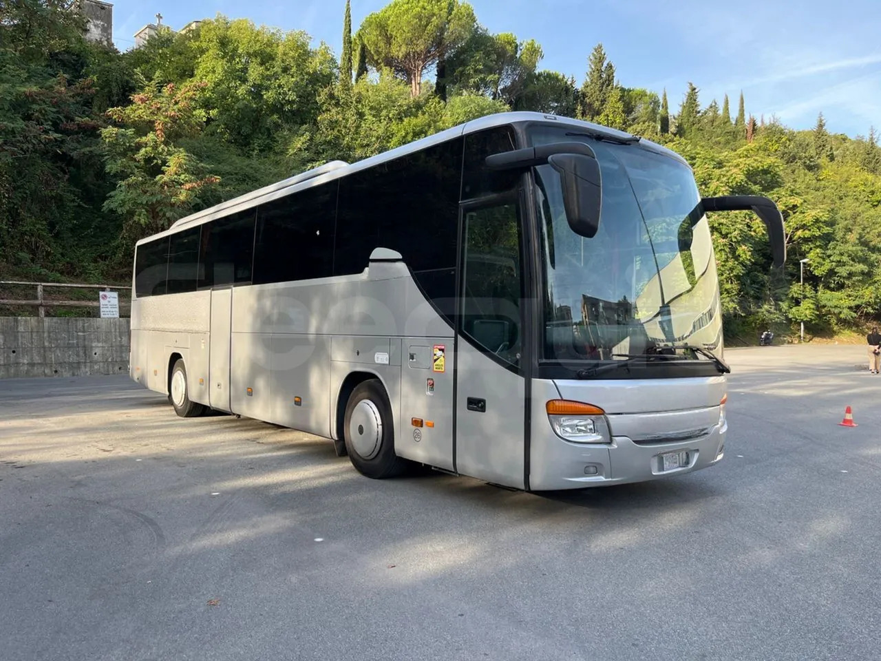 Туристический автобус Setra S415: фото 1