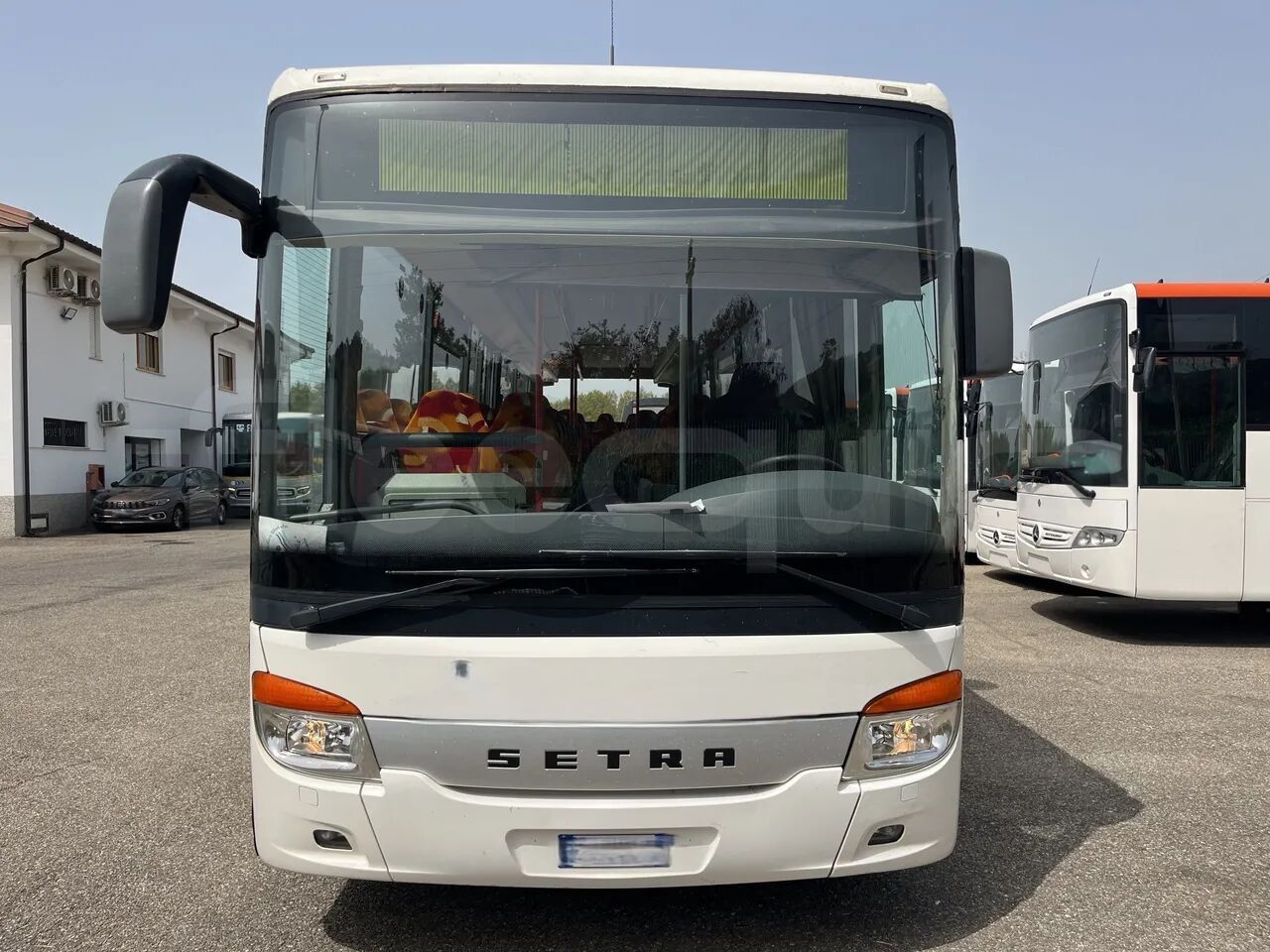 Setra S415 - Пригородный автобус: фото 2 Setra S415 - Пригородный автобус: фото 2