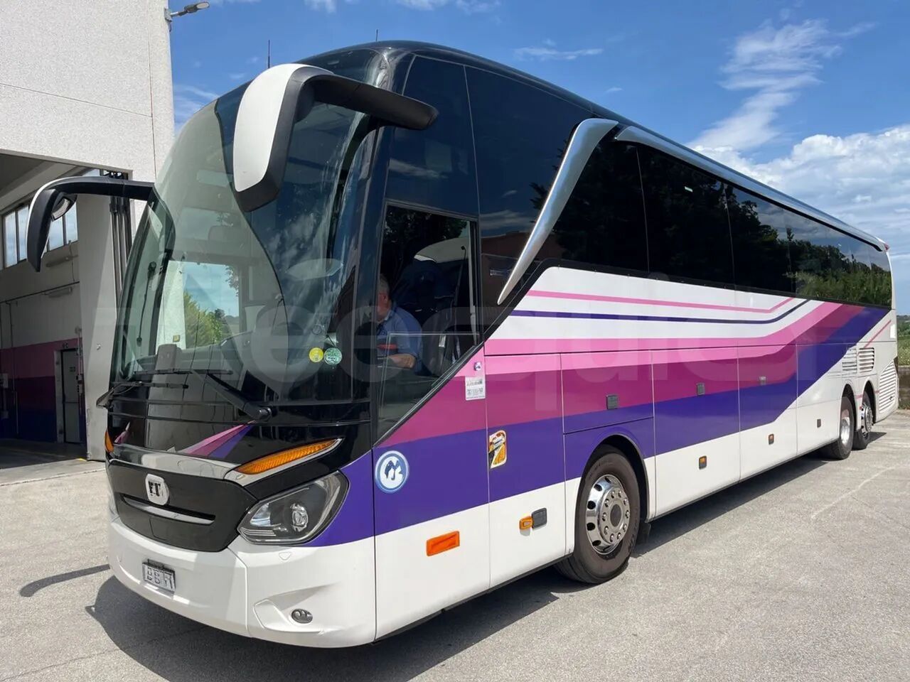 Setra S517 - Туристический автобус: фото 2 Setra S517 - Туристический автобус: фото 2
