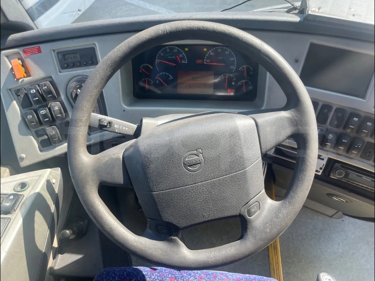 Volvo B12B - Туристический автобус: фото 2 Volvo B12B - Туристический автобус: фото 2