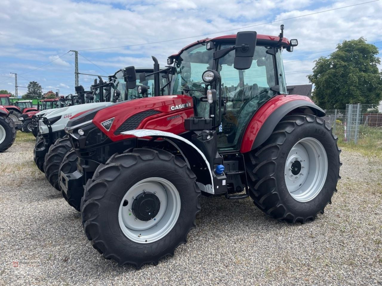 Case IH FARMALLC 100 ACTIVE DRIVE - Трактор: фото 1 Case IH FARMALLC 100 ACTIVE DRIVE - Трактор: фото 1