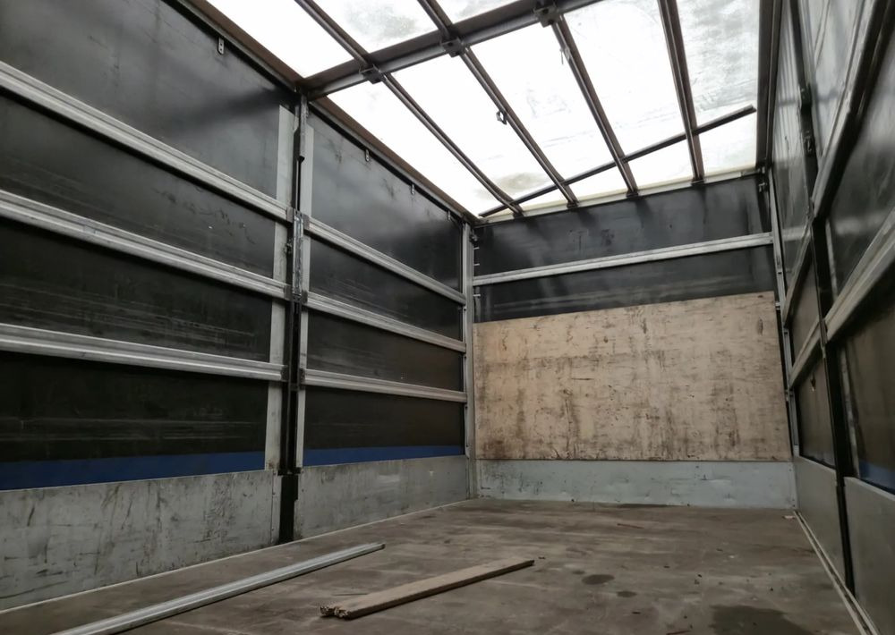 Iveco 70C17 3.0 170KM Skrzyniowy - Тентованный фургон: фото 4 Iveco 70C17 3.0 170KM Skrzyniowy - Тентованный фургон: фото 4