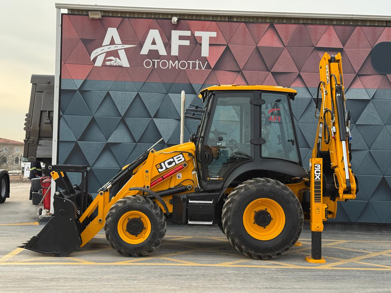 JCB 3CX PLUS - Экскаватор-погрузчик: фото 5 JCB 3CX PLUS - Экскаватор-погрузчик: фото 5