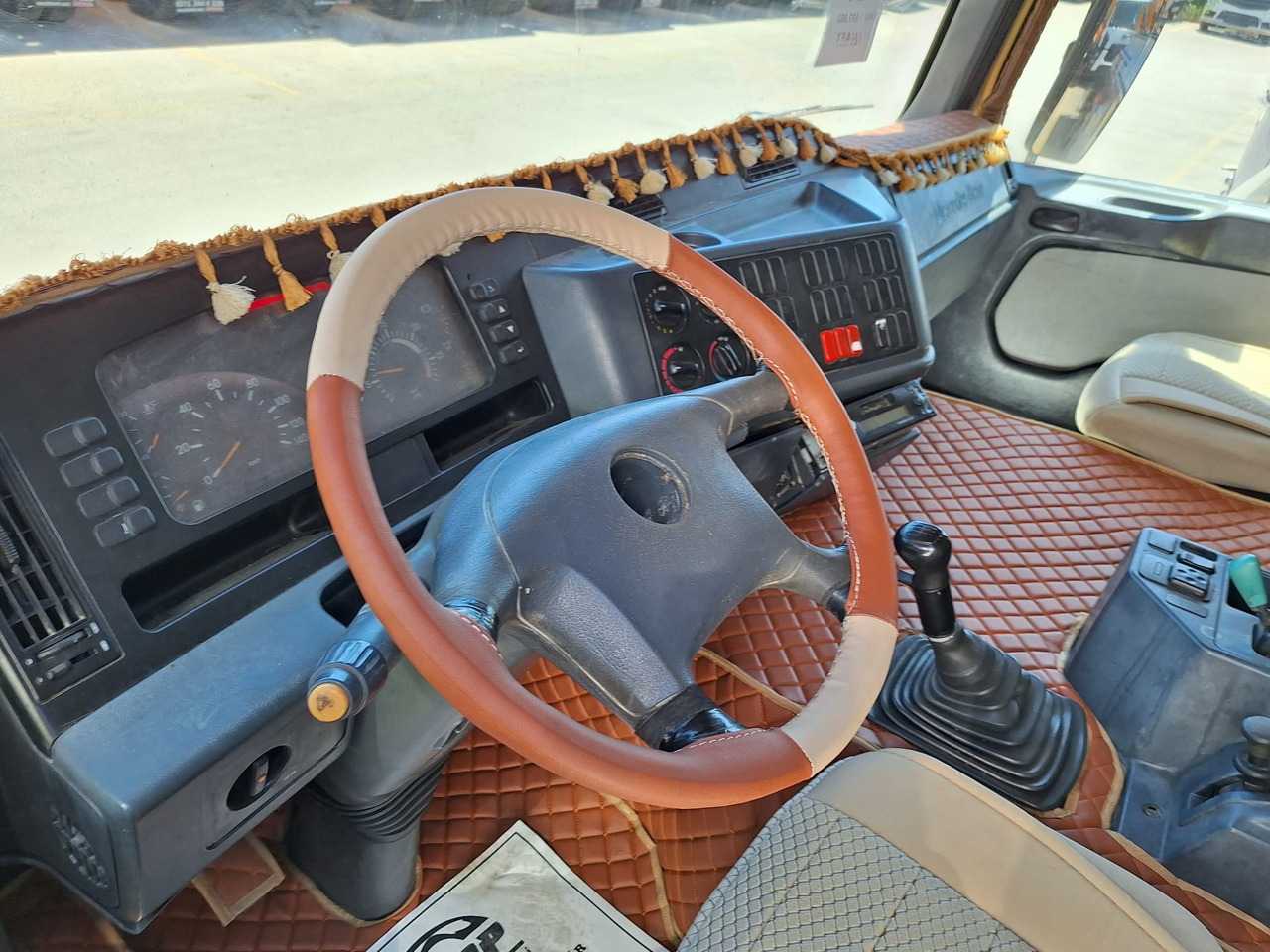 Тягач MERCEDES-BENZ ACTROS 3348: фото 10