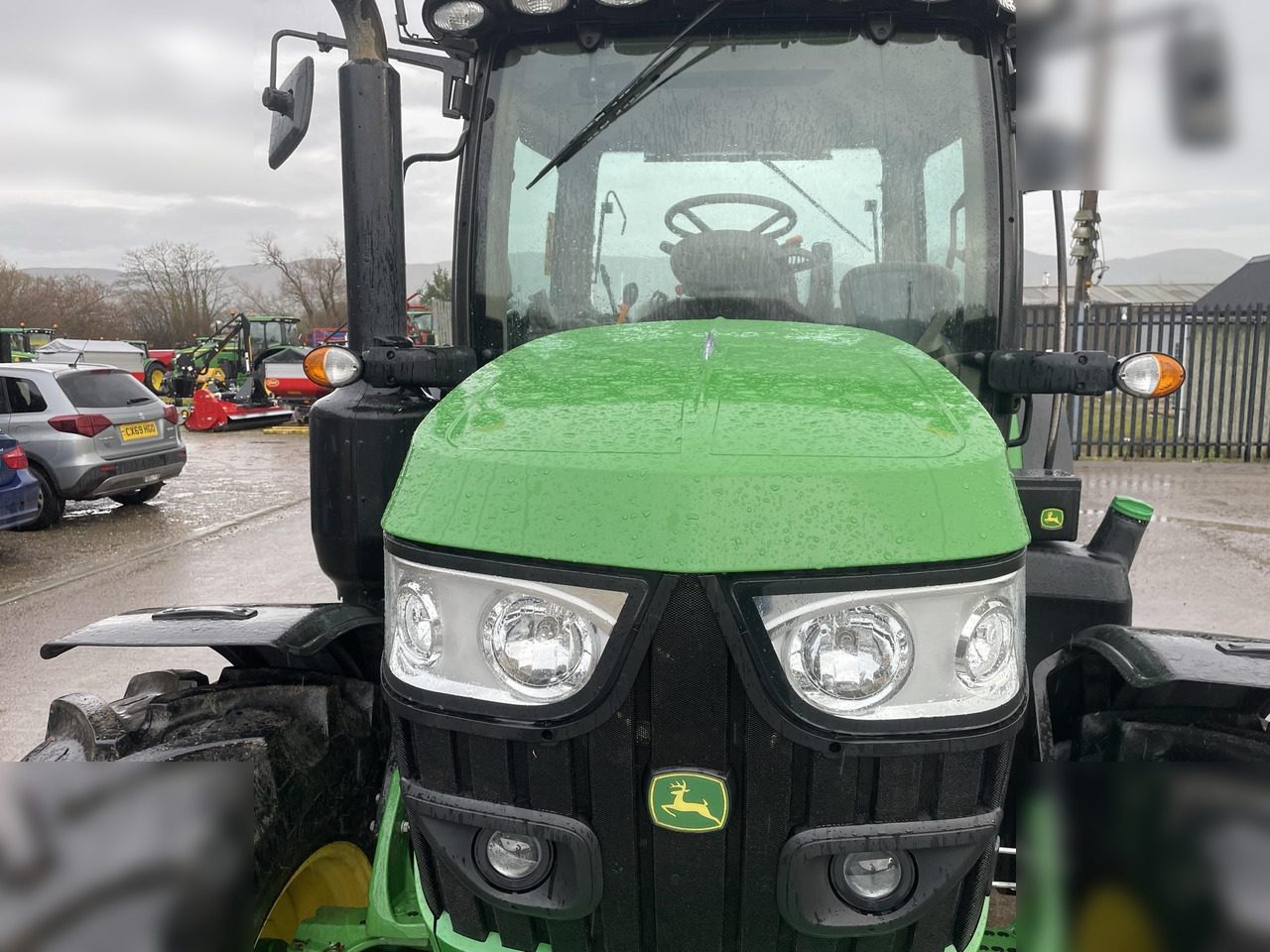 2017 JOHN DEERE 6130R - Трактор: фото 4 2017 JOHN DEERE 6130R - Трактор: фото 4