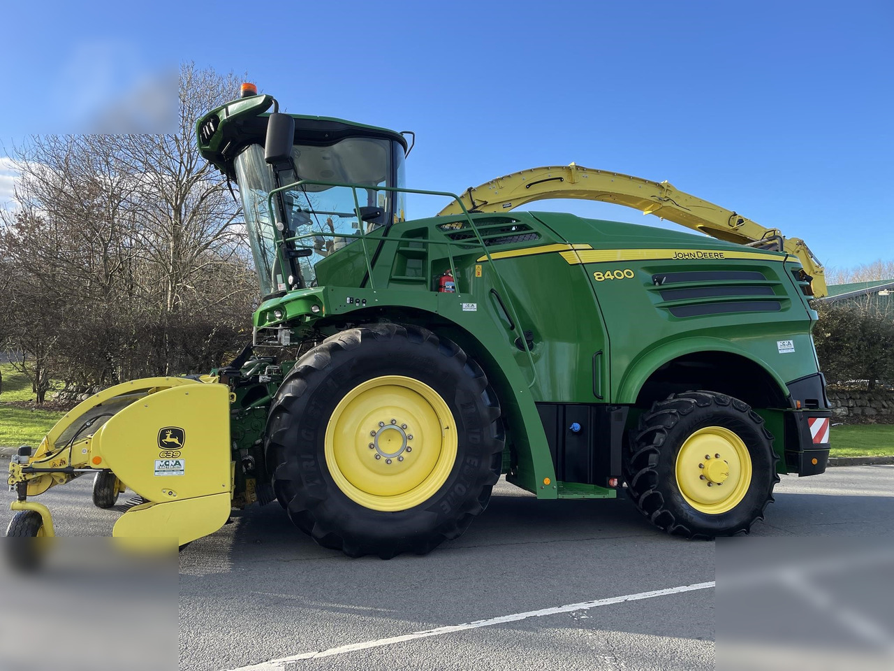 2018 JOHN DEERE 8400 - Кормоуборочный комбайн: фото 2 2018 JOHN DEERE 8400 - Кормоуборочный комбайн: фото 2