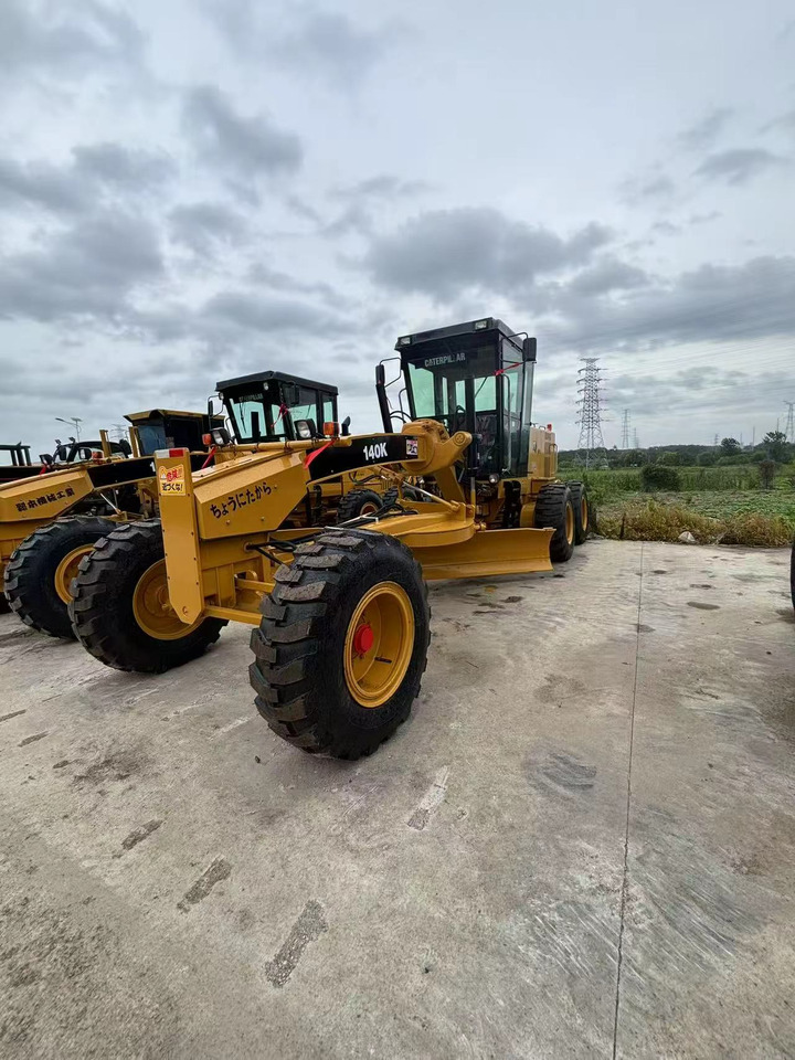 CATERPILLAR 140K moter grader hot sale construction machine - Грейдер: фото 1 CATERPILLAR 140K moter grader hot sale construction machine - Грейдер: фото 1