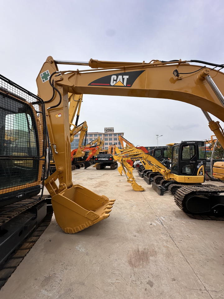 CATERPILLAR 320CL used excavator good condition for sale - Гусеничный экскаватор: фото 3 CATERPILLAR 320CL used excavator good condition for sale - Гусеничный экскаватор: фото 3