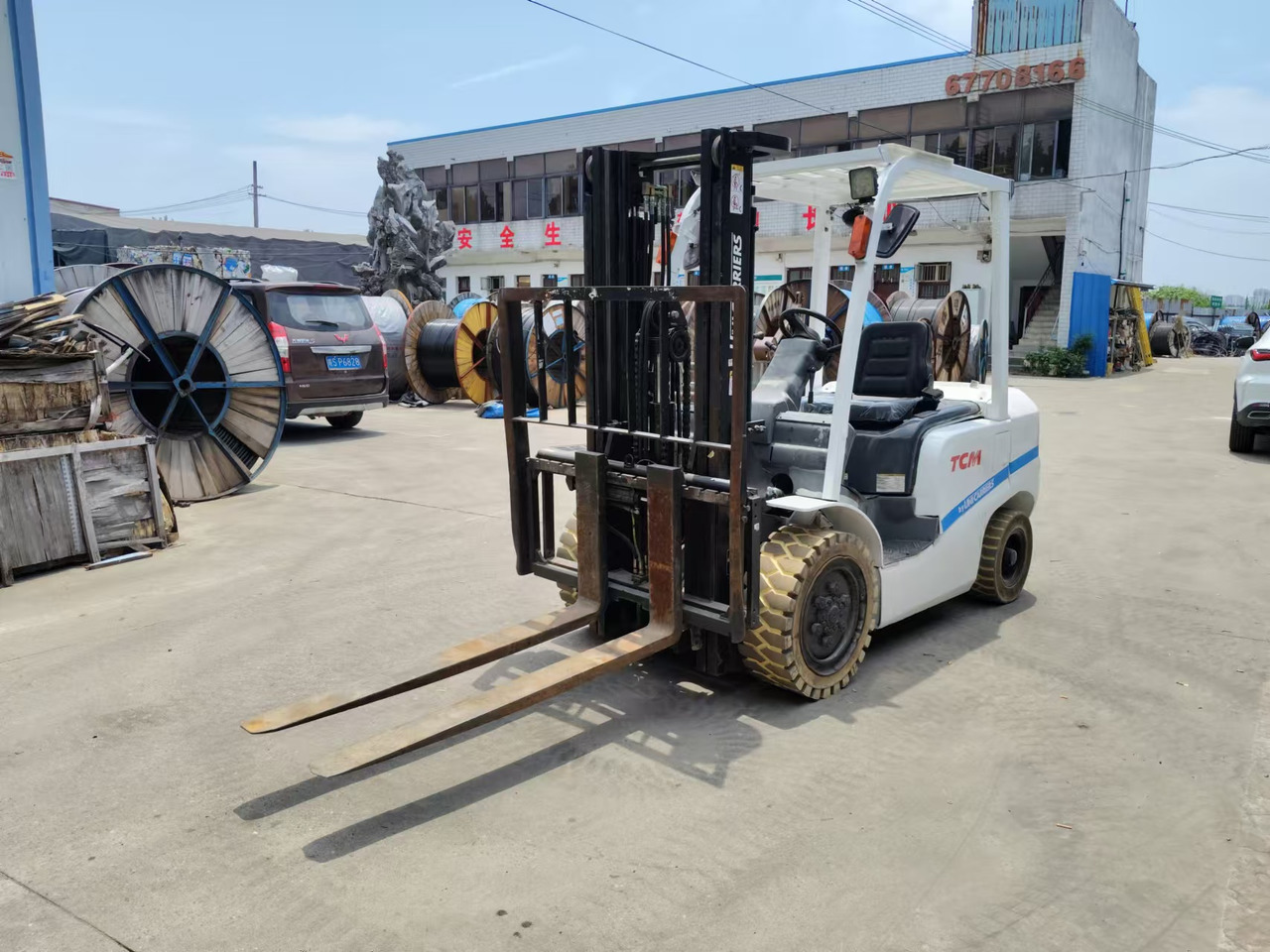 TCM - Дизельный погрузчик: фото 5 TCM - Дизельный погрузчик: фото 5