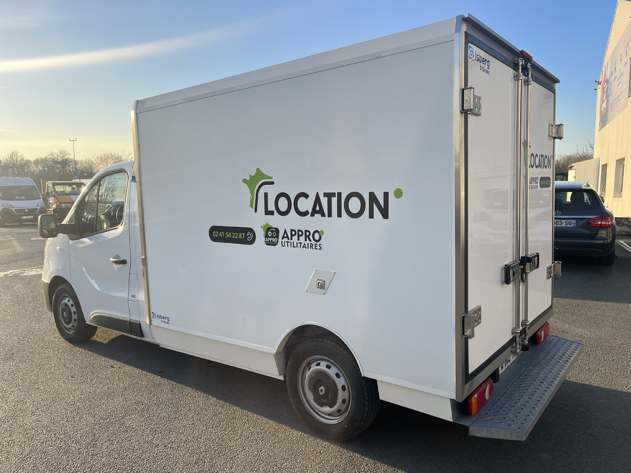 RENAULT TRAFIC 125CH - Малотоннажный рефрижератор: фото 4 RENAULT TRAFIC 125CH - Малотоннажный рефрижератор: фото 4