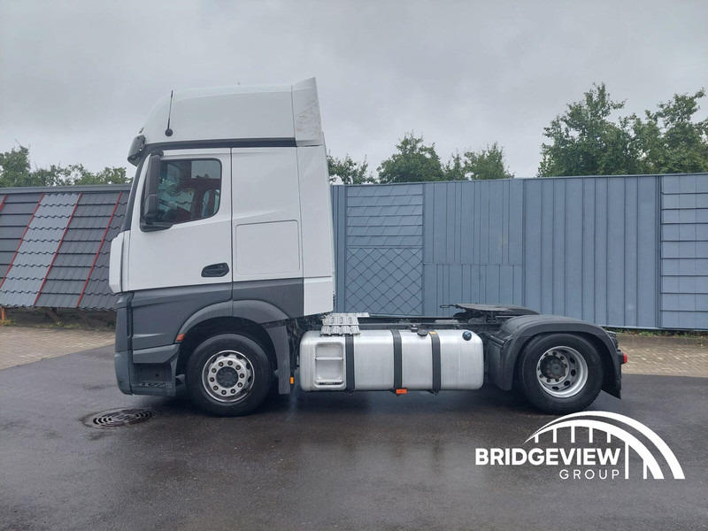 Mercedes-Benz Actros 1845 GIGA SOLO CABIN - Тягач: фото 4 Mercedes-Benz Actros 1845 GIGA SOLO CABIN - Тягач: фото 4