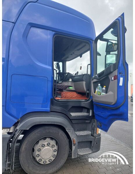 Тягач Scania R450: фото 10