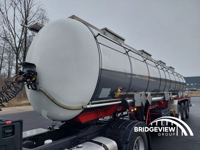 Klaeser - Полуприцеп-цистерна: фото 3 Klaeser - Полуприцеп-цистерна: фото 3