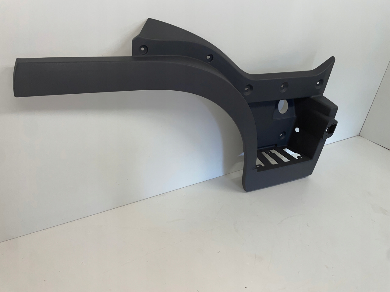 STOPNICA STOPIEŃ MAN TGL TGM TG3 TGL3 TGM3 81615200230 - Боковая подножка для Грузовиков: фото 2 STOPNICA STOPIEŃ MAN TGL TGM TG3 TGL3 TGM3 81615200230 - Боковая подножка для Грузовиков: фото 2