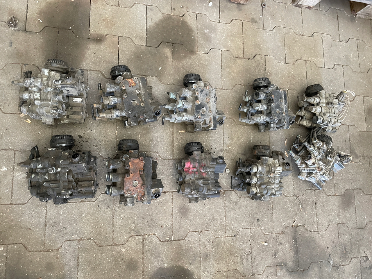 ZAWÓR PODUSZEK ECAS MAN TGA TGX TGS 4729000570 - Воздушная подвеска для Грузовиков: фото 4 ZAWÓR PODUSZEK ECAS MAN TGA TGX TGS 4729000570 - Воздушная подвеска для Грузовиков: фото 4