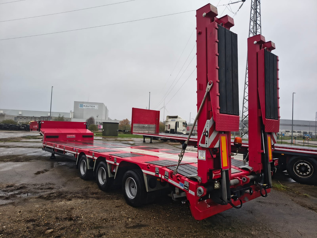 Langendorf SATU-30 - Низкорамный полуприцеп: фото 3 Langendorf SATU-30 - Низкорамный полуприцеп: фото 3