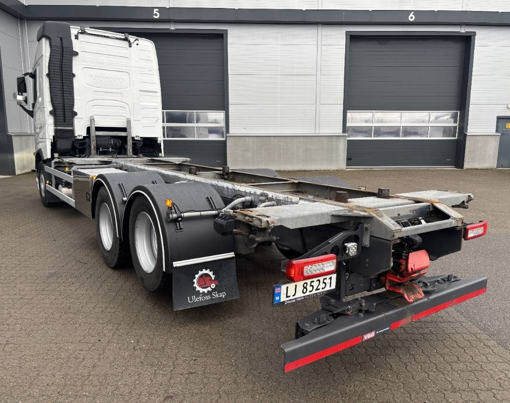 Volvo FH 540 - Грузовик-контейнеровоз/ Сменный кузов: фото 3 Volvo FH 540 - Грузовик-контейнеровоз/ Сменный кузов: фото 3