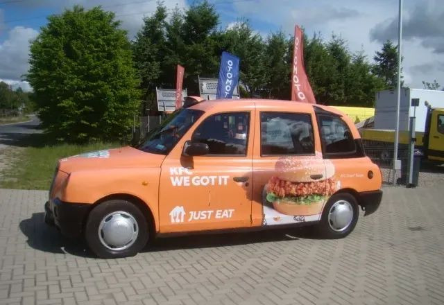 LTI Inny - Седан: фото 2 LTI Inny - Седан: фото 2