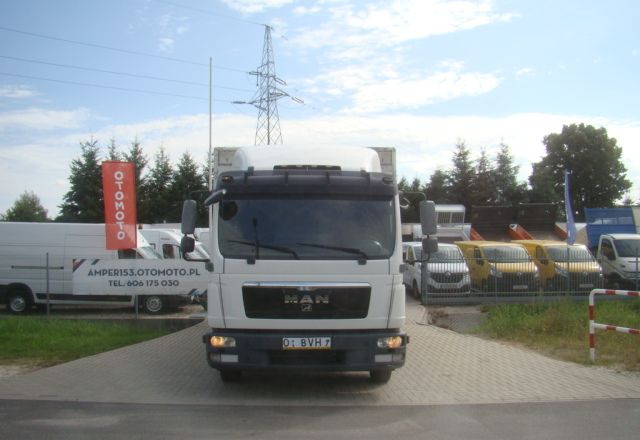 MAN TGL 12-220 8.10M KLIMA WINDA 2000KG - Грузовик с закрытым кузовом: фото 3 MAN TGL 12-220 8.10M KLIMA WINDA 2000KG - Грузовик с закрытым кузовом: фото 3