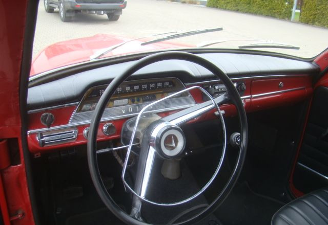 Легковой автомобиль Volvo Inny: фото 14