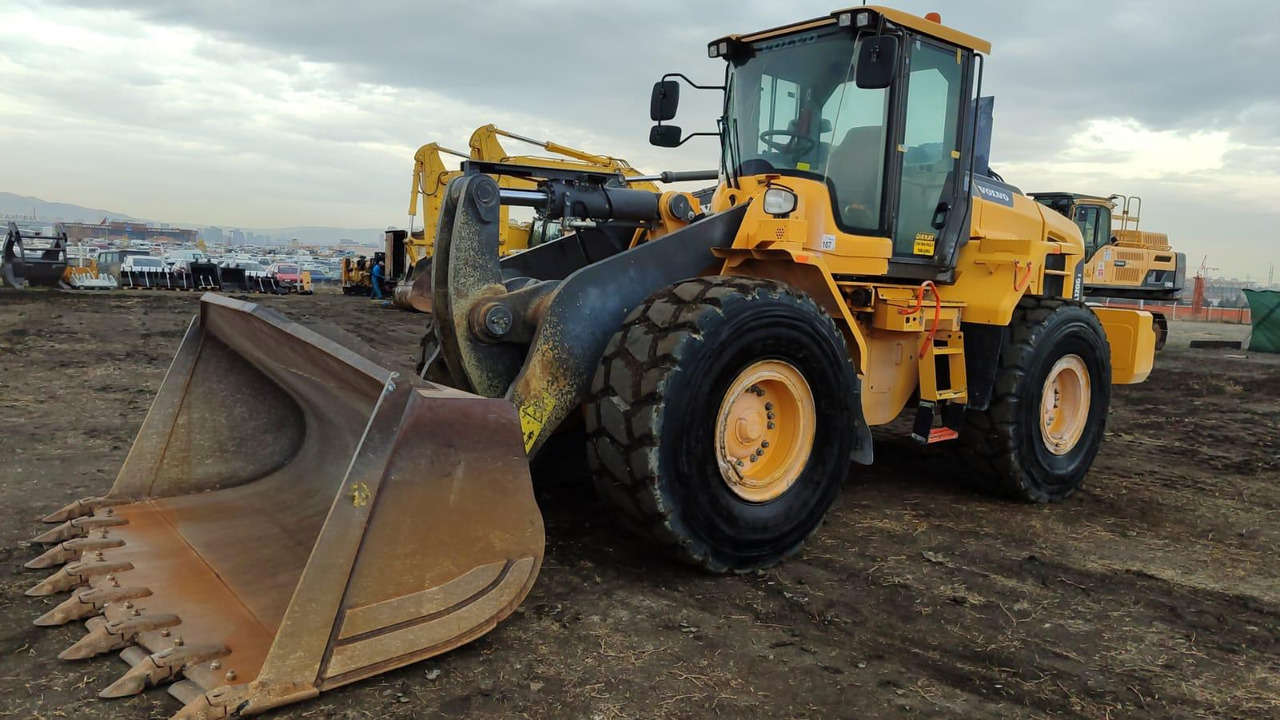 Volvo L120G Z - Колёсный погрузчик: фото 2 Volvo L120G Z - Колёсный погрузчик: фото 2