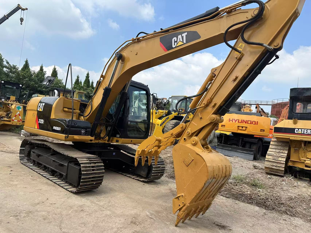 CATERPILLAR 312D - Гусеничный экскаватор: фото 2 CATERPILLAR 312D - Гусеничный экскаватор: фото 2