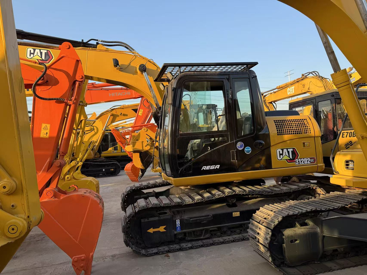 CATERPILLAR 312D2GC - Гусеничный экскаватор: фото 3 CATERPILLAR 312D2GC - Гусеничный экскаватор: фото 3