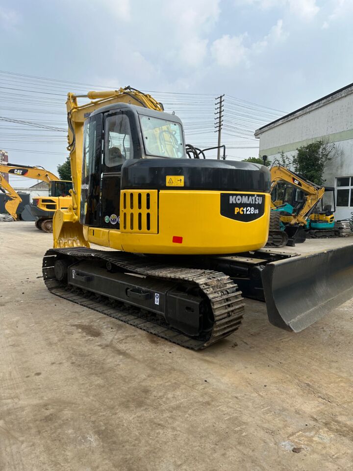 KOMATSU PC128us - Гусеничный экскаватор: фото 2 KOMATSU PC128us - Гусеничный экскаватор: фото 2