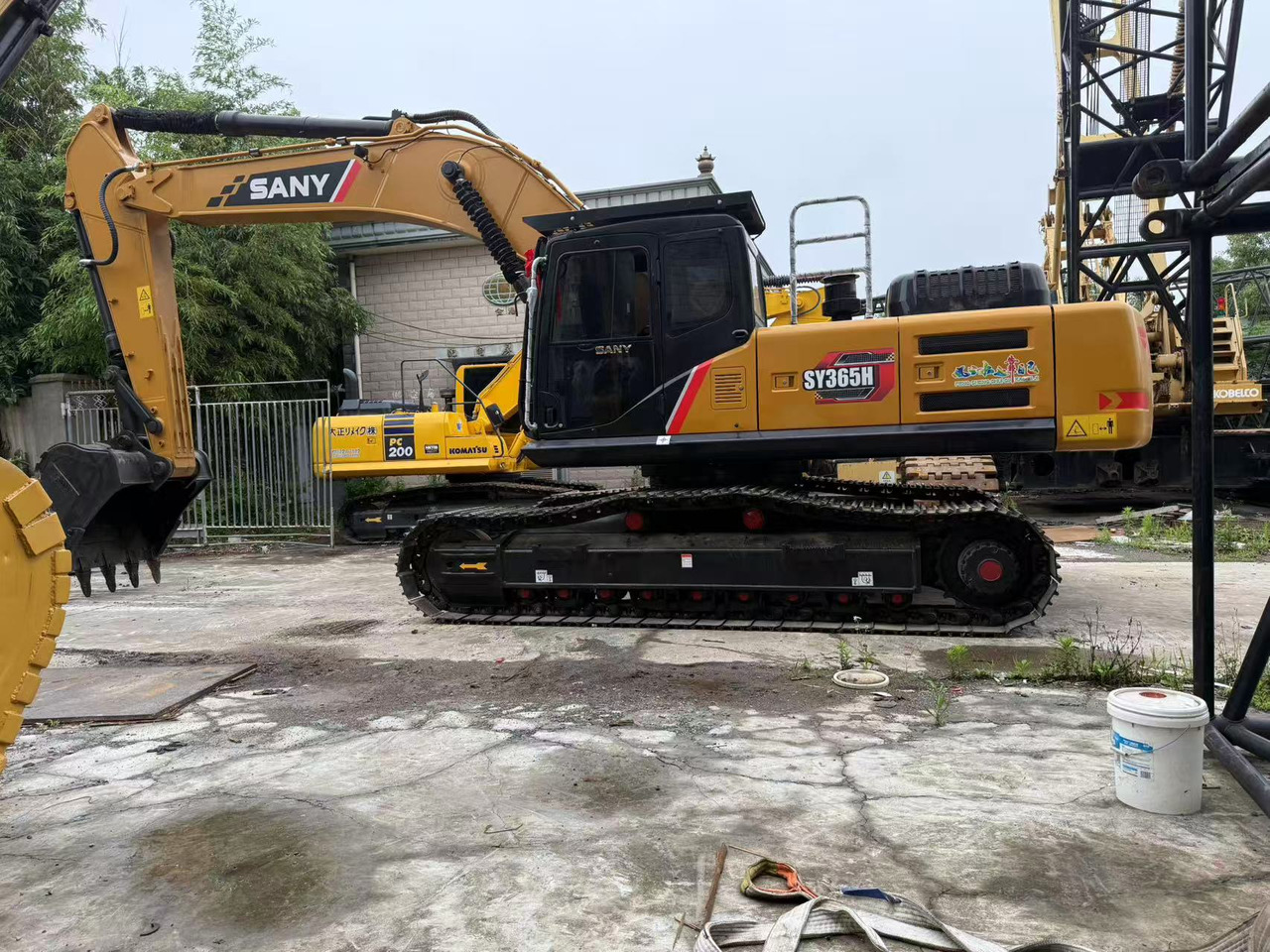 SANY SY365H - Гусеничный экскаватор: фото 2 SANY SY365H - Гусеничный экскаватор: фото 2