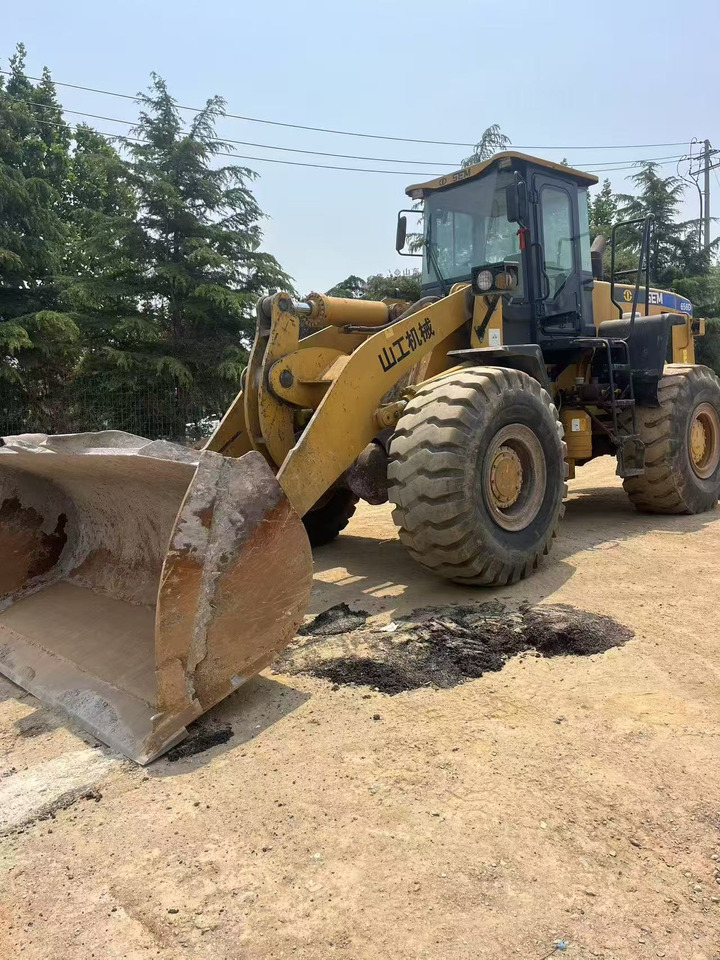 SEM 656D - Колёсный погрузчик: фото 3 SEM 656D - Колёсный погрузчик: фото 3