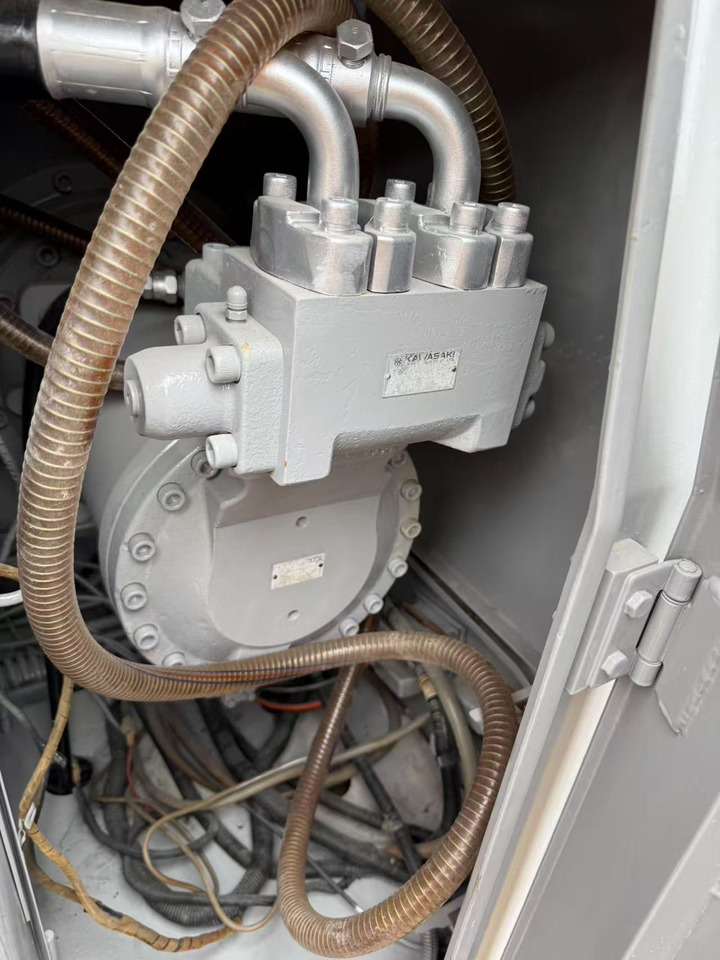 SUMITOMO 50 TON SC500 - Гусеничный кран: фото 5 SUMITOMO 50 TON SC500 - Гусеничный кран: фото 5