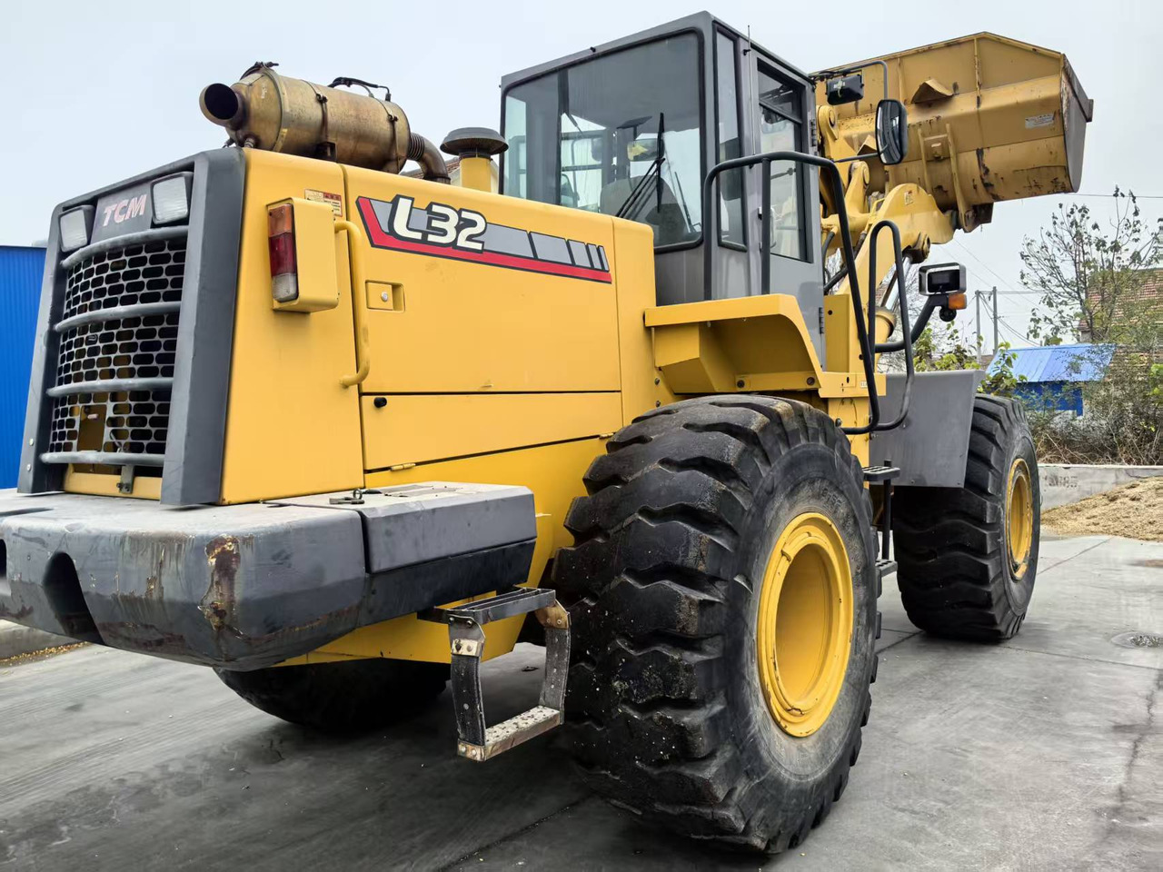 TCM L32 - Колёсный погрузчик: фото 1 TCM L32 - Колёсный погрузчик: фото 1