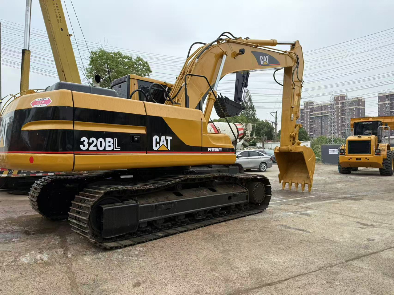 Caterpillar 320BL - Гусеничный экскаватор: фото 1 Caterpillar 320BL - Гусеничный экскаватор: фото 1