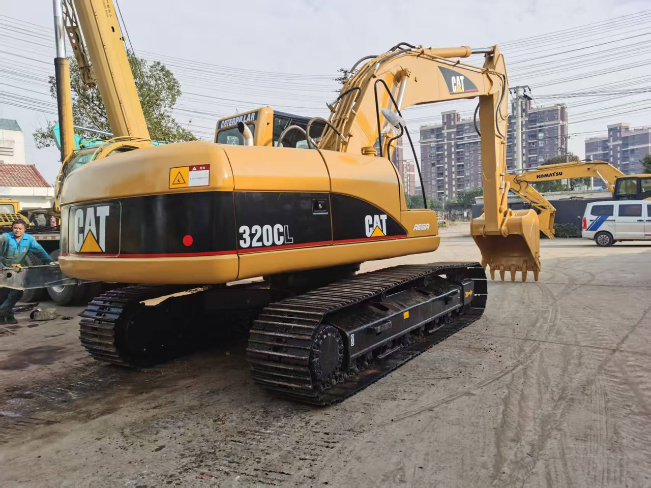 Caterpillar 320CL - Гусеничный экскаватор: фото 2 Caterpillar 320CL - Гусеничный экскаватор: фото 2
