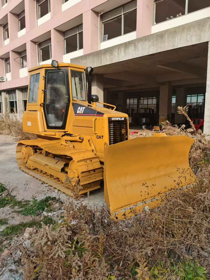 Caterpillar D5G - Бульдозер: фото 1 Caterpillar D5G - Бульдозер: фото 1