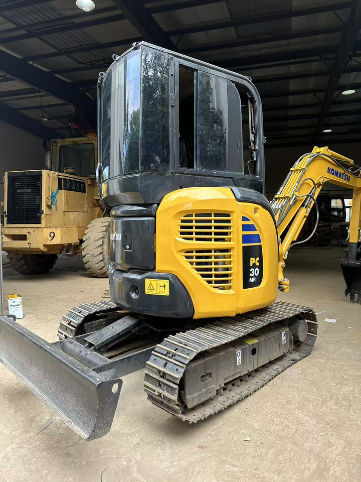 Komatsu PC30MR - Мини-экскаватор: фото 2 Komatsu PC30MR - Мини-экскаватор: фото 2