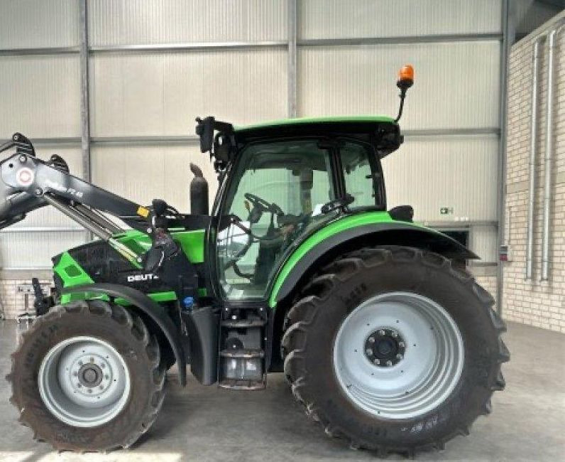 Deutz-Fahr 6130 TTV - Трактор: фото 3 Deutz-Fahr 6130 TTV - Трактор: фото 3