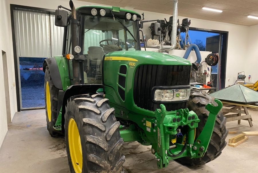 John Deere 6930 Premium - Трактор: фото 3 John Deere 6930 Premium - Трактор: фото 3