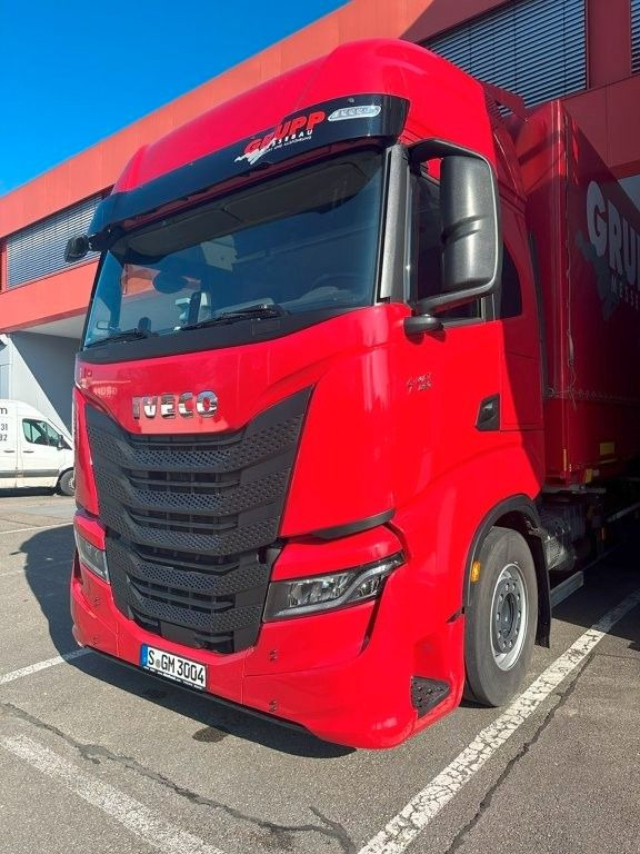 Iveco AS 260SY/FS CM - Грузовик-контейнеровоз/ Сменный кузов: фото 3 Iveco AS 260SY/FS CM - Грузовик-контейнеровоз/ Сменный кузов: фото 3