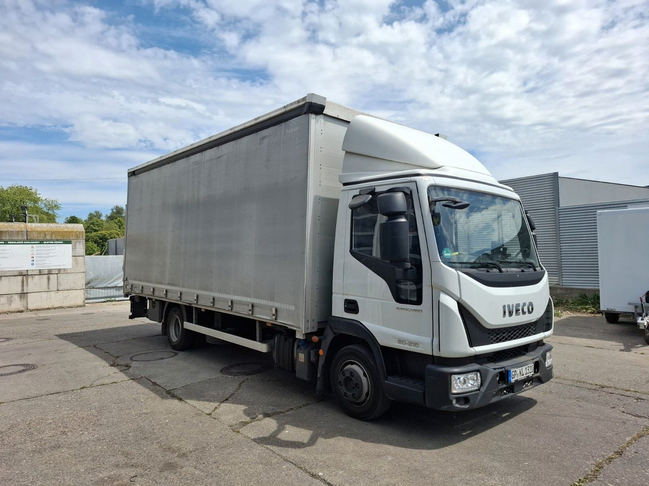Iveco ML 75-210P/ Klima, Luft, Schiebeverdeck, - Тентованный фургон: фото 3 Iveco ML 75-210P/ Klima, Luft, Schiebeverdeck, - Тентованный фургон: фото 3