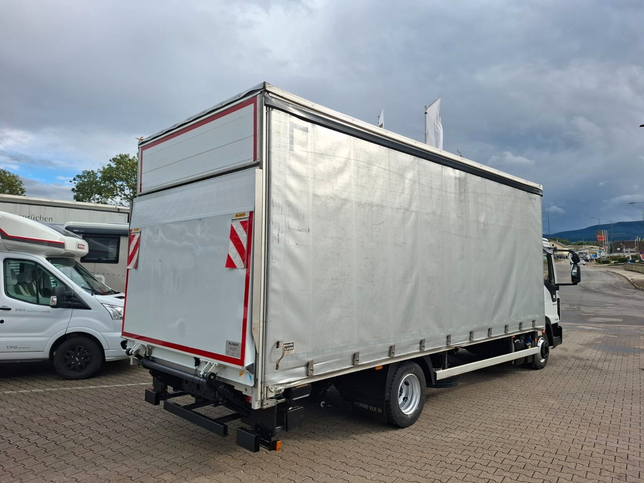 Iveco ML75-210P, Plane, Klima, LBW, Luftfeder, - Тентованный фургон: фото 5 Iveco ML75-210P, Plane, Klima, LBW, Luftfeder, - Тентованный фургон: фото 5