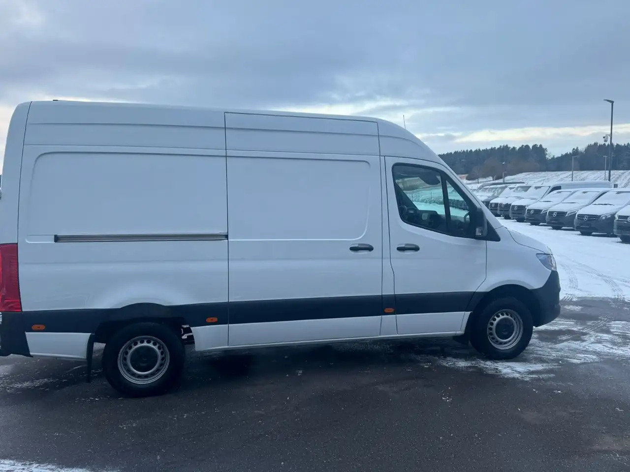 Mercedes-Benz Sprinter 316 CDI Lang Hoch Klima MBUX RWD - Цельнометаллический фургон: фото 4 Mercedes-Benz Sprinter 316 CDI Lang Hoch Klima MBUX RWD - Цельнометаллический фургон: фото 4