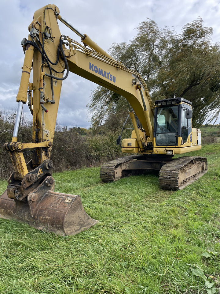 Komatsu PC210LC-8 - Гусеничный экскаватор: фото 2 Komatsu PC210LC-8 - Гусеничный экскаватор: фото 2