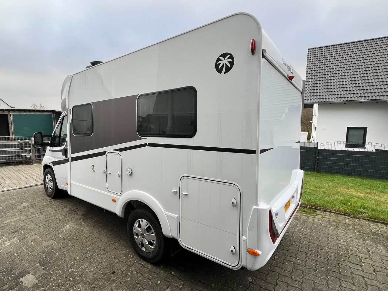 SUNLIGHT T 58 - Полуинтегрированный автодом: фото 2 SUNLIGHT T 58 - Полуинтегрированный автодом: фото 2