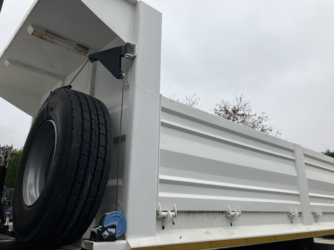 10m3 - Кузов для самосвала: фото 4 10m3 - Кузов для самосвала: фото 4