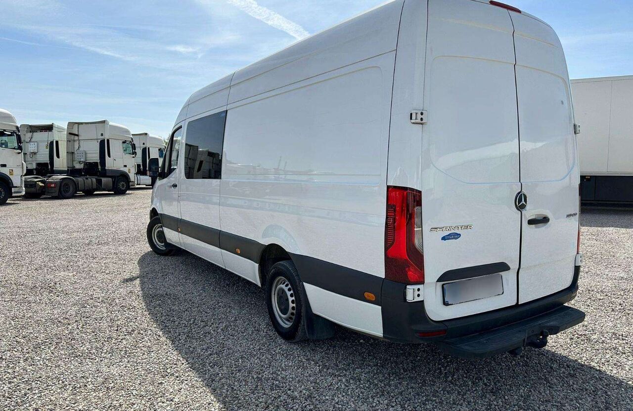 Mercedes-Benz Sprinter - Микроавтобус, Пассажирский фургон: фото 4 Mercedes-Benz Sprinter - Микроавтобус, Пассажирский фургон: фото 4